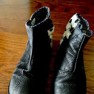 Girls Flowers By Zoe boots size 13